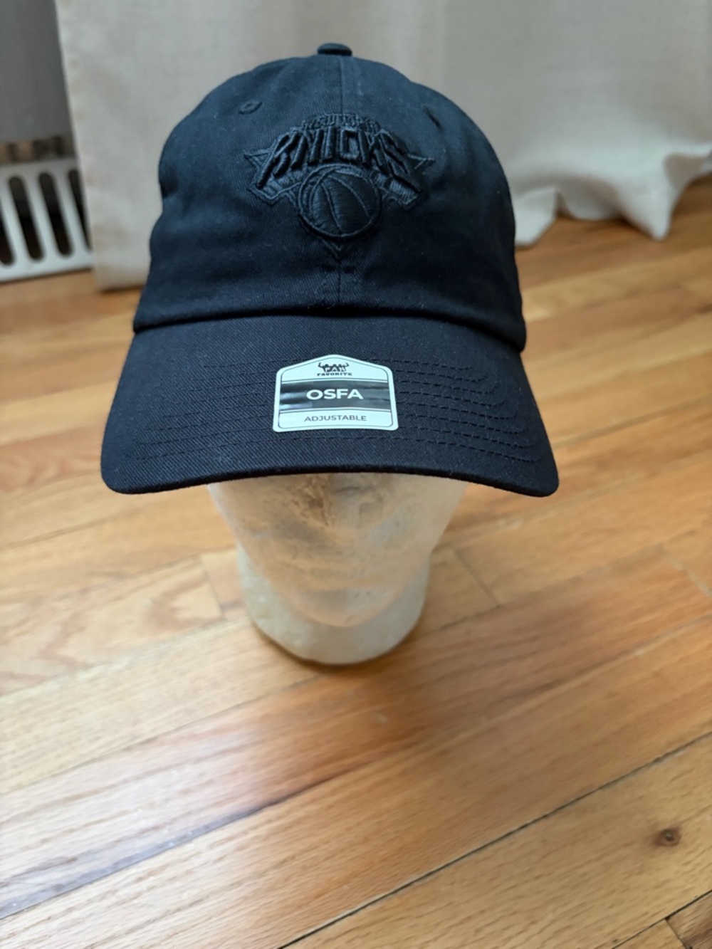 New York Knicks blackout dad hat strap nwt playoffs 2026